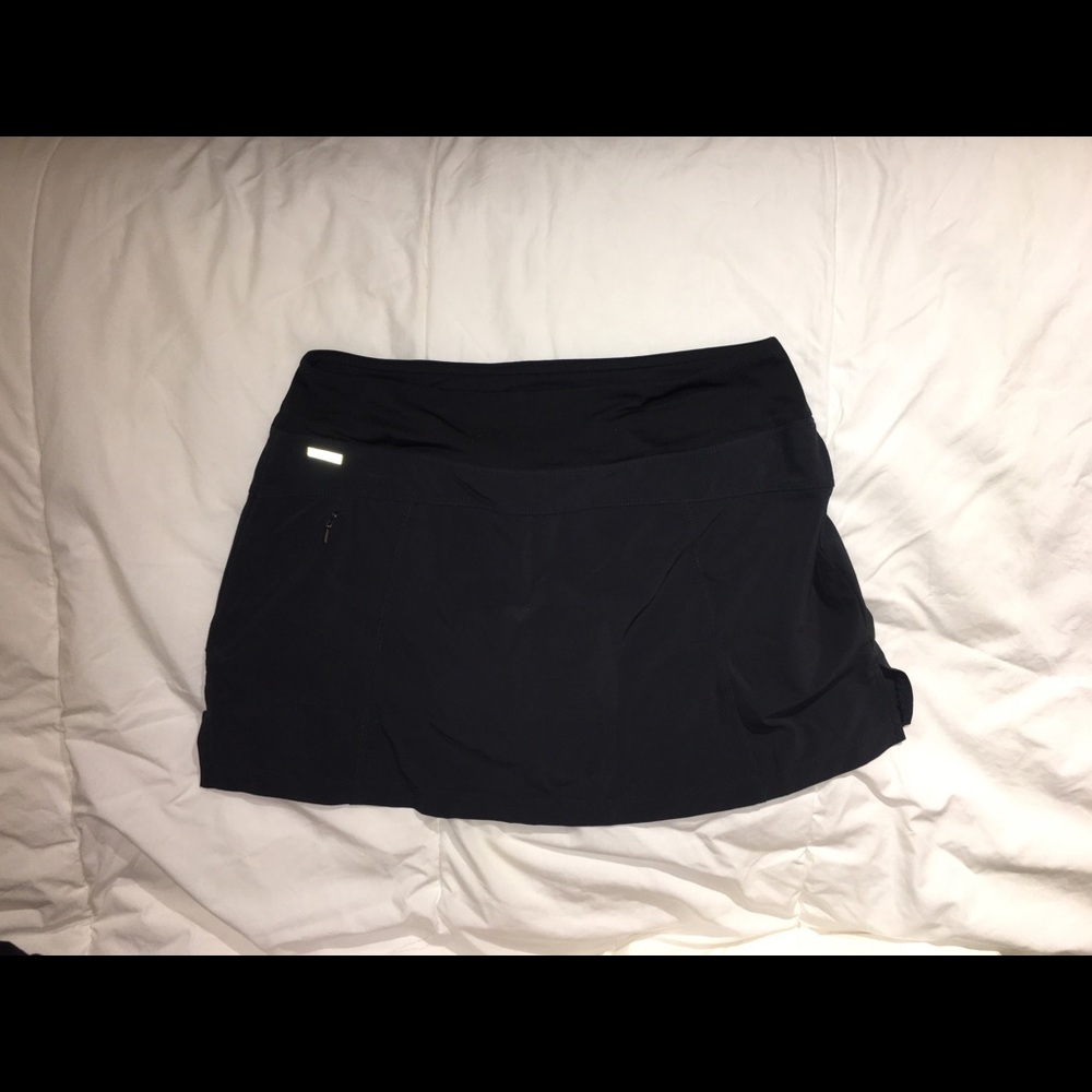 BUNDLE OF CLOTHES